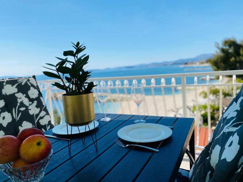 Apartmani Pami Podstrana Exterior foto