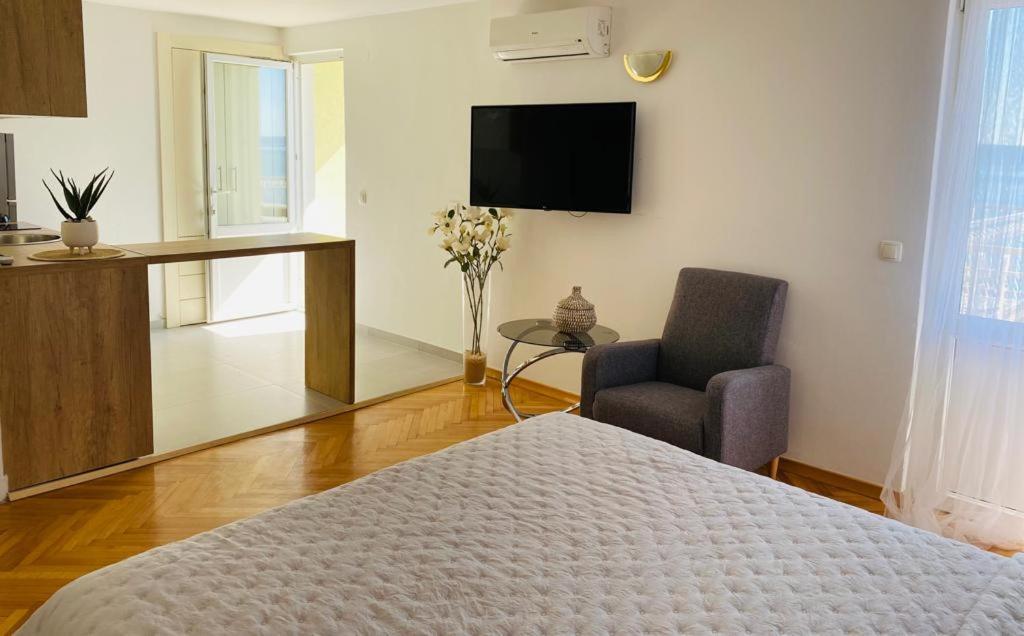 Apartmani Pami Podstrana Exterior foto